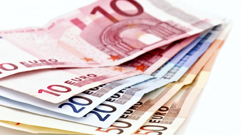 Udine, direttore di banca rubava ai ricchi per aiutare i poveri