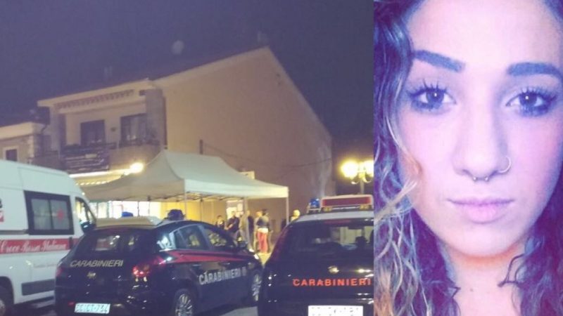 Modi per collegare con una ragazza a una festa