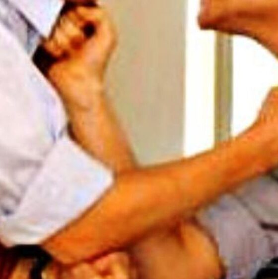 Aggredisce il gestore di una pizzeria di Cossato. Un uomo di origine rumena e' entrato nel locale armato di un corpo contundente
