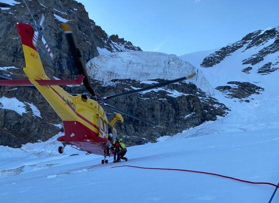 Scivola dopo un’arrampicata su ghiaccio: recuperato dall’elisoccorso