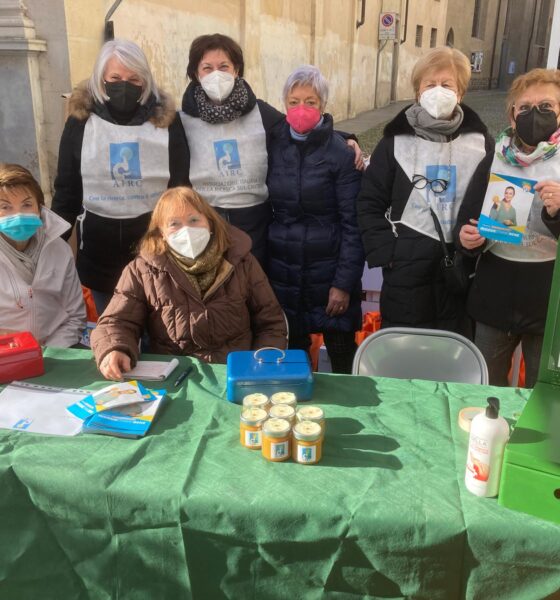 Tornano questo sabato le arance della salute di Airc