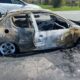 Auto distrutta dal fuoco