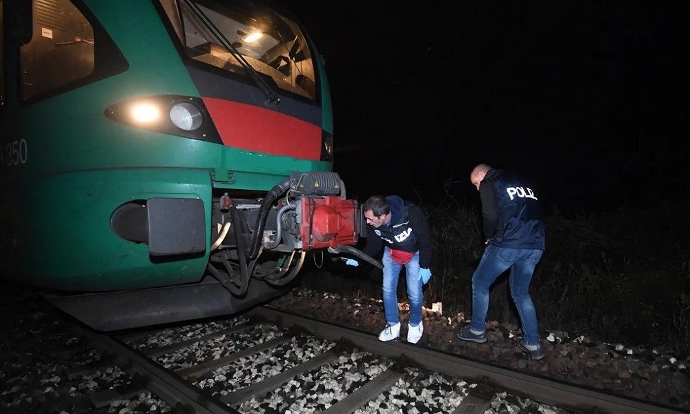 Pensionato travolto dal treno