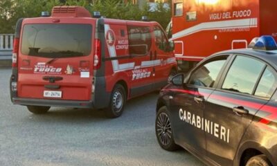Benna, uomo nudo in balcone dà in escandescenza