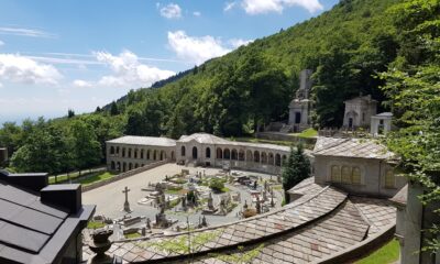 alla scoperta del cimitero di oropa