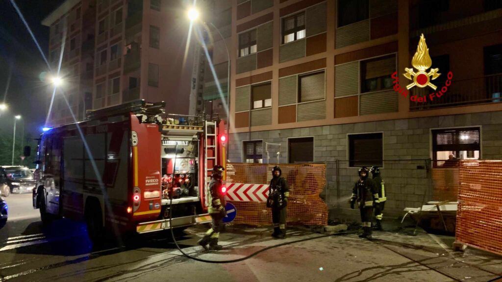 Due incendi in meno di un'ora