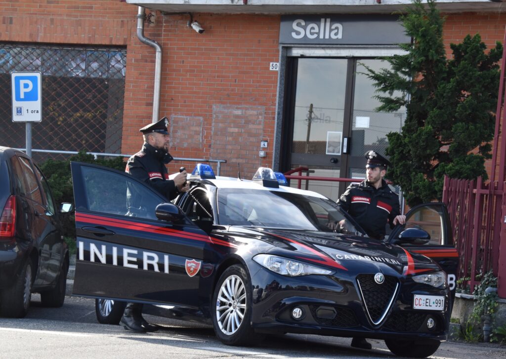 Voglio farla finita, salvato dai carabinieri nel Biellese