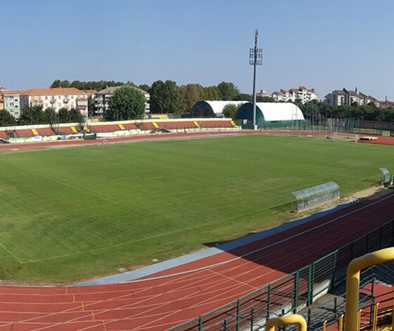 mezzo milione per l'illuminazione dello stadio