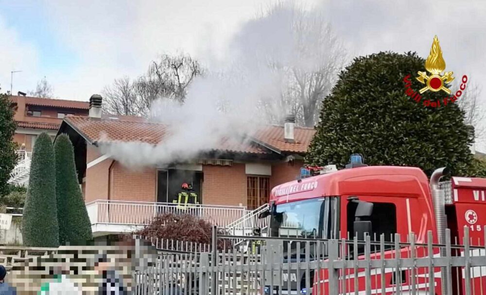 Appartamento in fiamme a Cavaglià