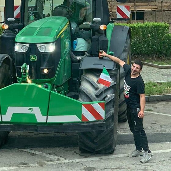 Operaio piemontese muore travolto da un silos