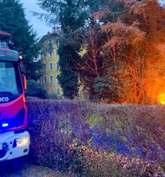 Fiamme in centro città