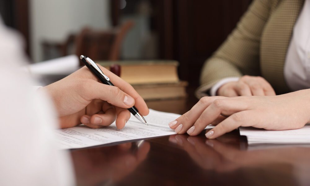Firma di un contratto