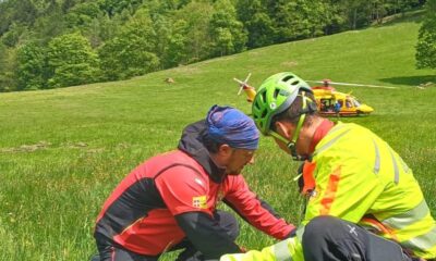Precipita con il parapendio: soccorsa con l'eliambulanza