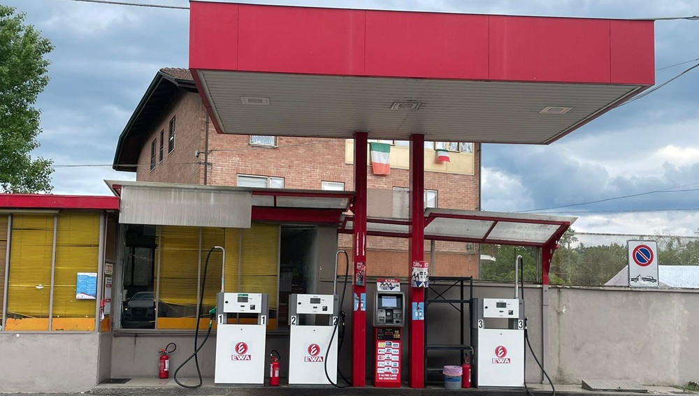 riapre il distributore ewa