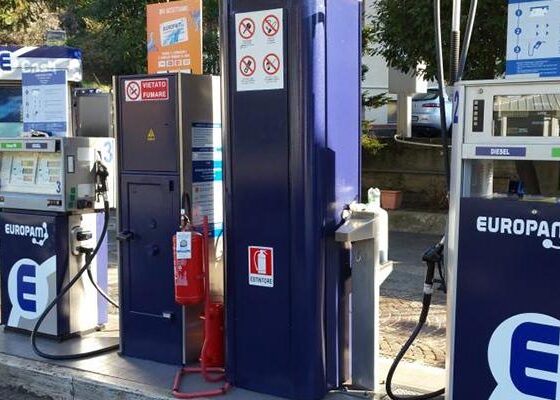 diversi distributori a secco