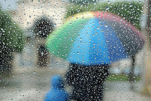 la nuova settimana si apre con nuvole e pioggia