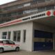 aggredisce infermeriere mentro lo medica