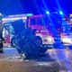 Auto travolge un palo e si rovescia: un uomo in codice rosso all’ospedale