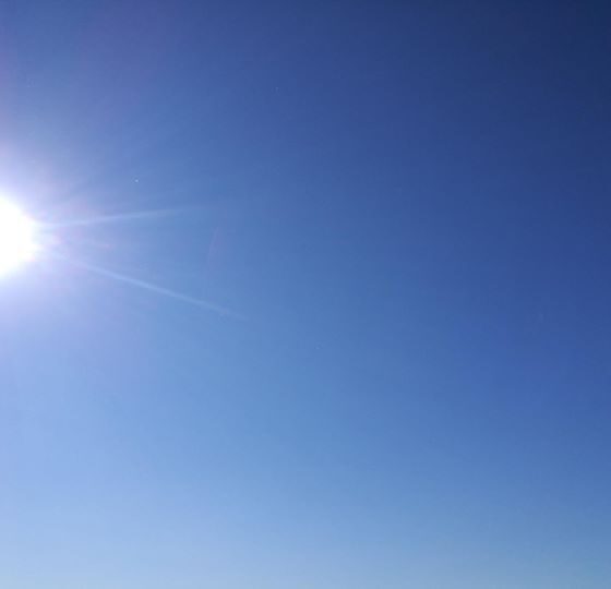 sole e cielo sereno
