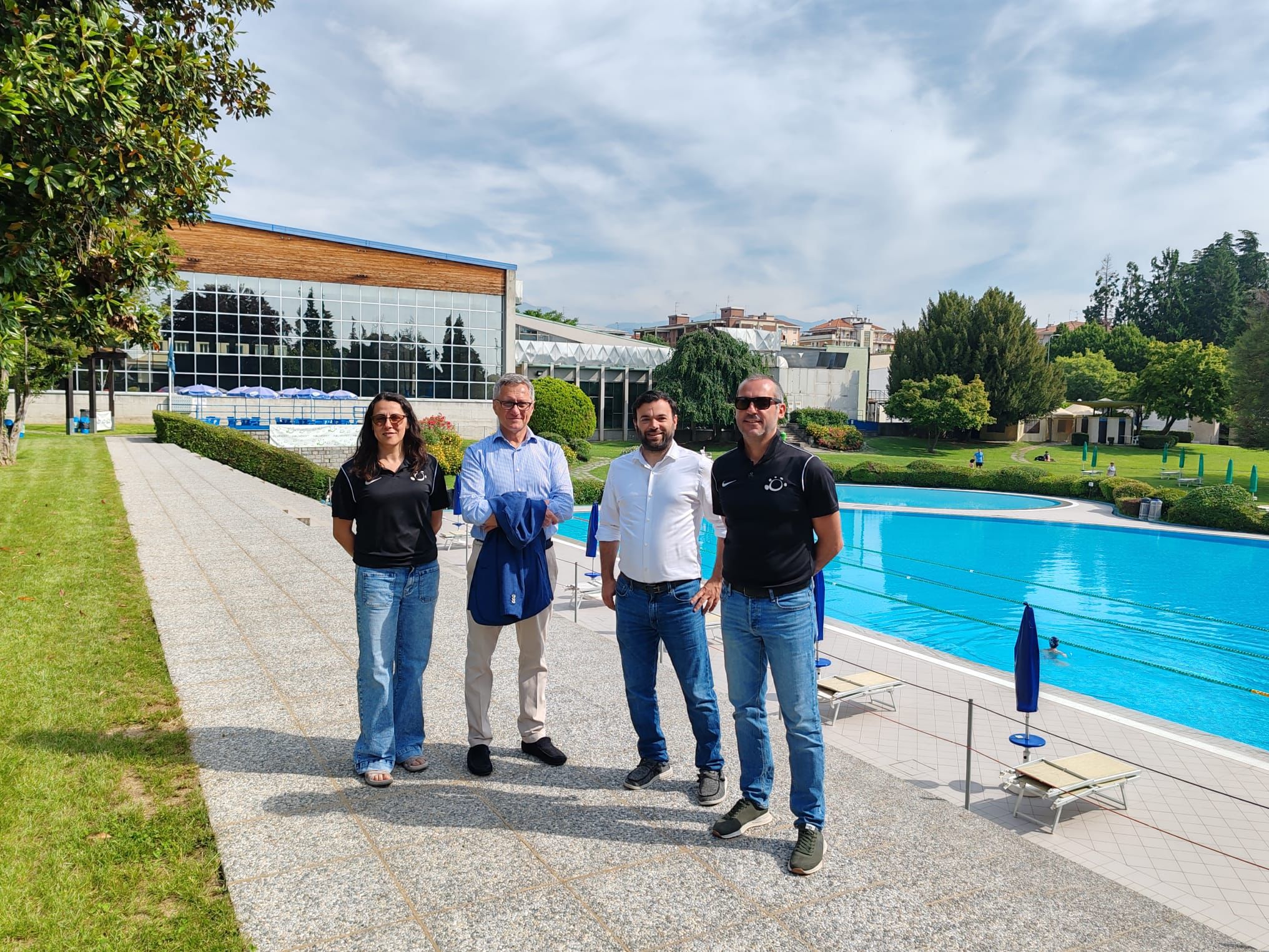 riapre la vasca estiva