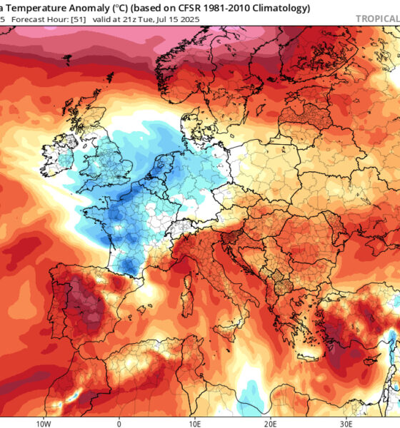 L’estate alza la voce: arriva il Foehn e spinge i termometri fino a 35°C