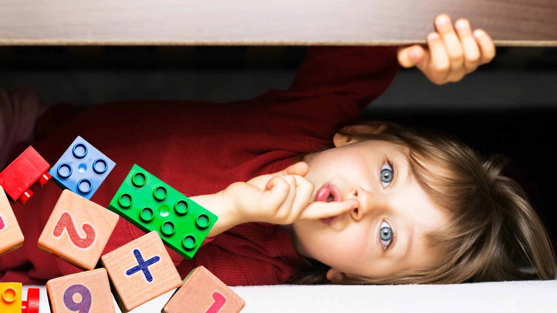 Si nasconde per fare uno scherzo ai nonni, momenti di terrore. Lo scherzo però è durato troppo
