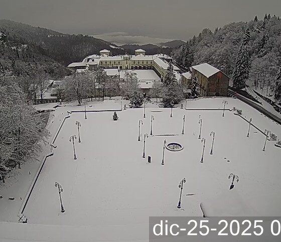 Quindici centimetri di neve a Oropa