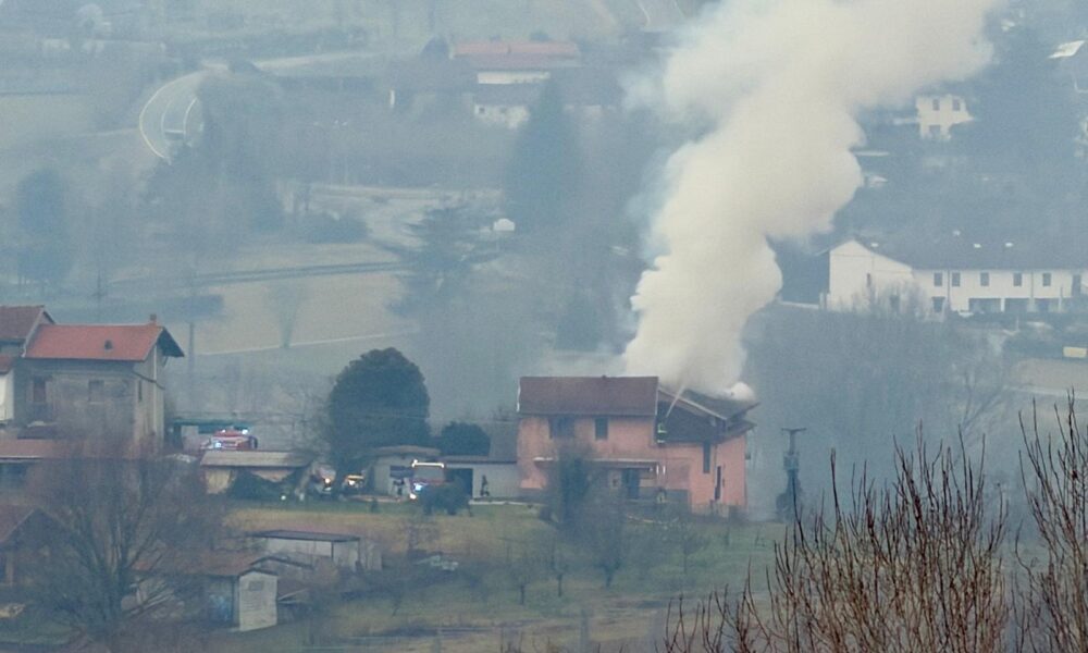 tetto in fiamme