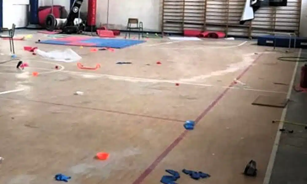 Ragazzini fanno danni in palestra e alzano la temperatura a 35 gradi