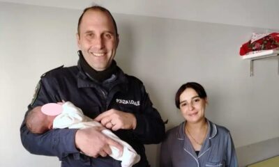 Il piccolo Yasser ha fretta di nascere: parto in auto scortato della polizia locale