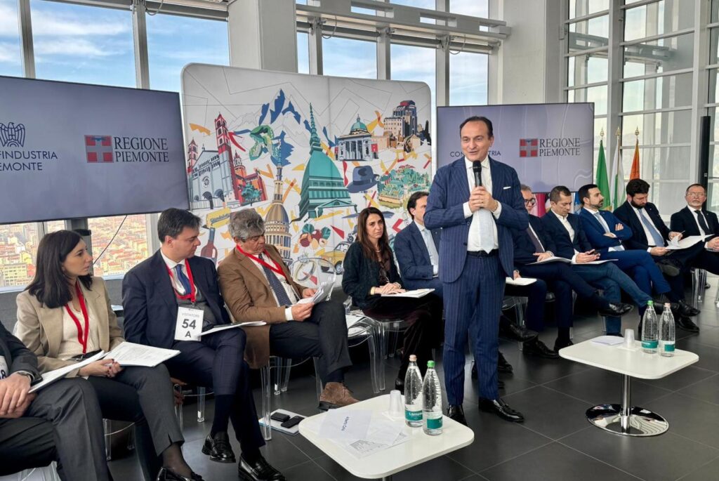 Il presidente della Regione Piemonte Alberto Cirio durante il suo intervento