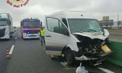 Incidente sulla A4: conducente estratto dalle lamiere e portato in ospedale