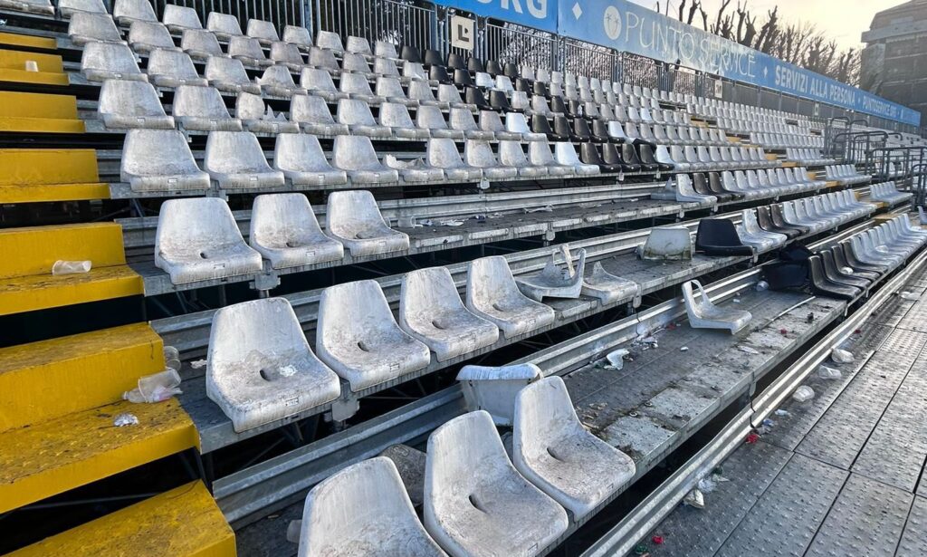 tifosi stadio vercelli