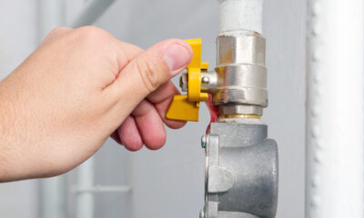 tragedia sfiorata per un tubo rotto