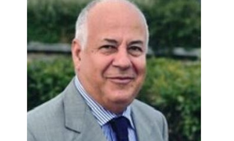 Addio al sarto Vincenzo De Vivo