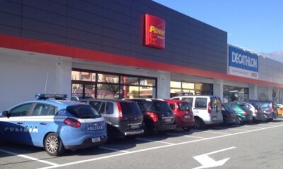 Ruba una bottiglia di birra al Penny Market di Vigliano