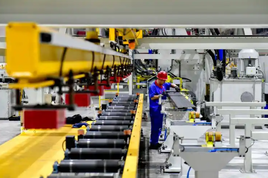 ancora un lieve calo per il numero delle imprese biellesi