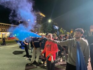 Inter campione d'Italia, scoppia la festa anche in città - FOTO E VIDEO