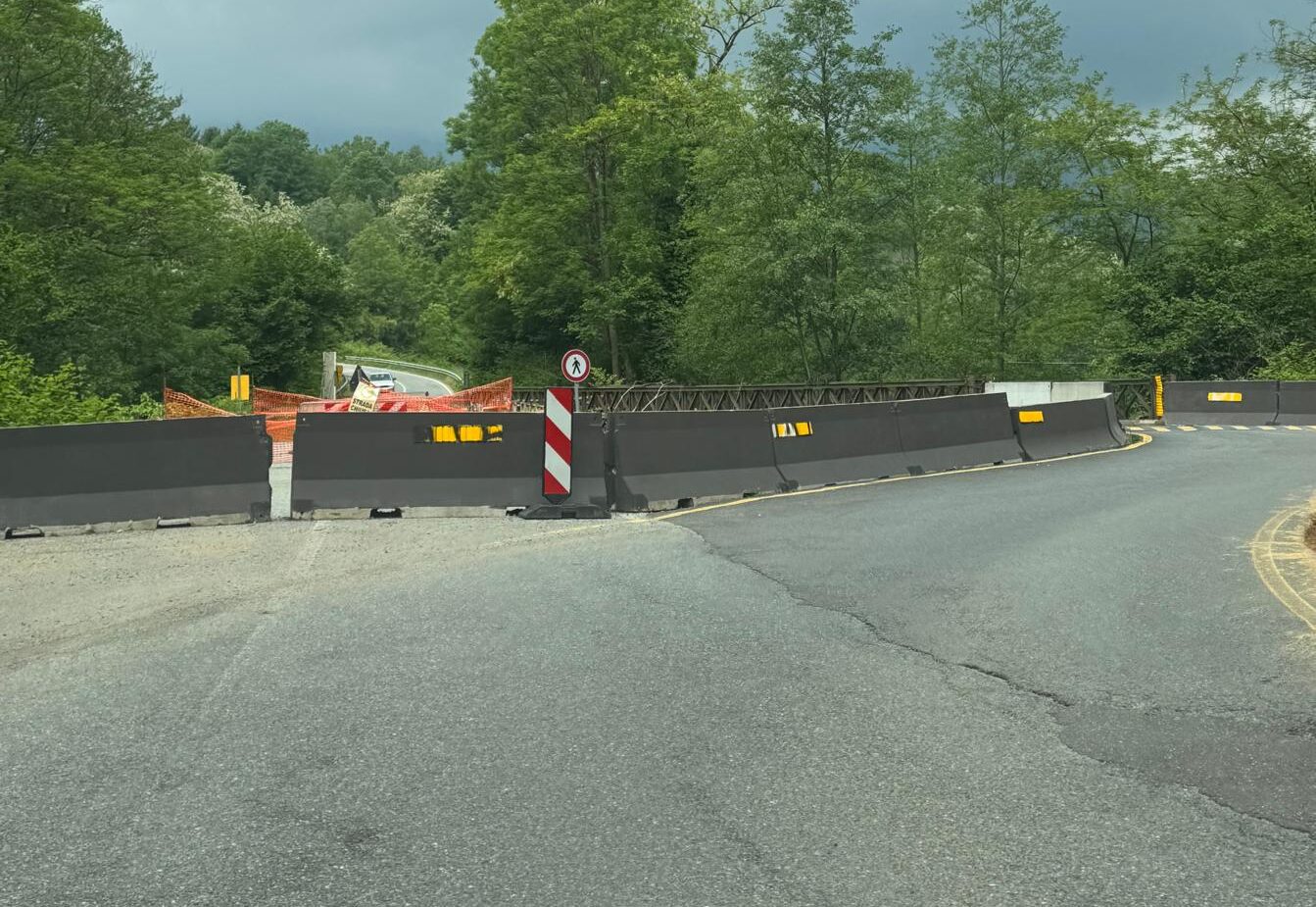 Questa mattina chiude il ponte provvisorio sull’Oremo