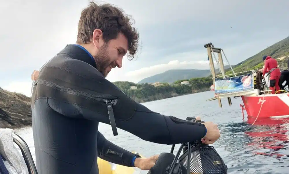 Il 31enne Federico Gualtieri era impegnato in un’attività di studio nell’atollo di Vaavu: operazioni ostacolate da maltempo e forti correnti