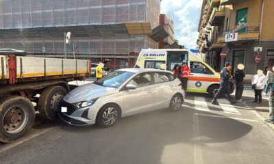 Scontro all’incrocio tra via Piave e via Trieste: coinvolti anche due bambini