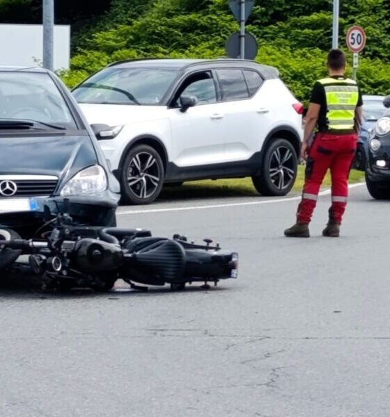 scontro auto moto