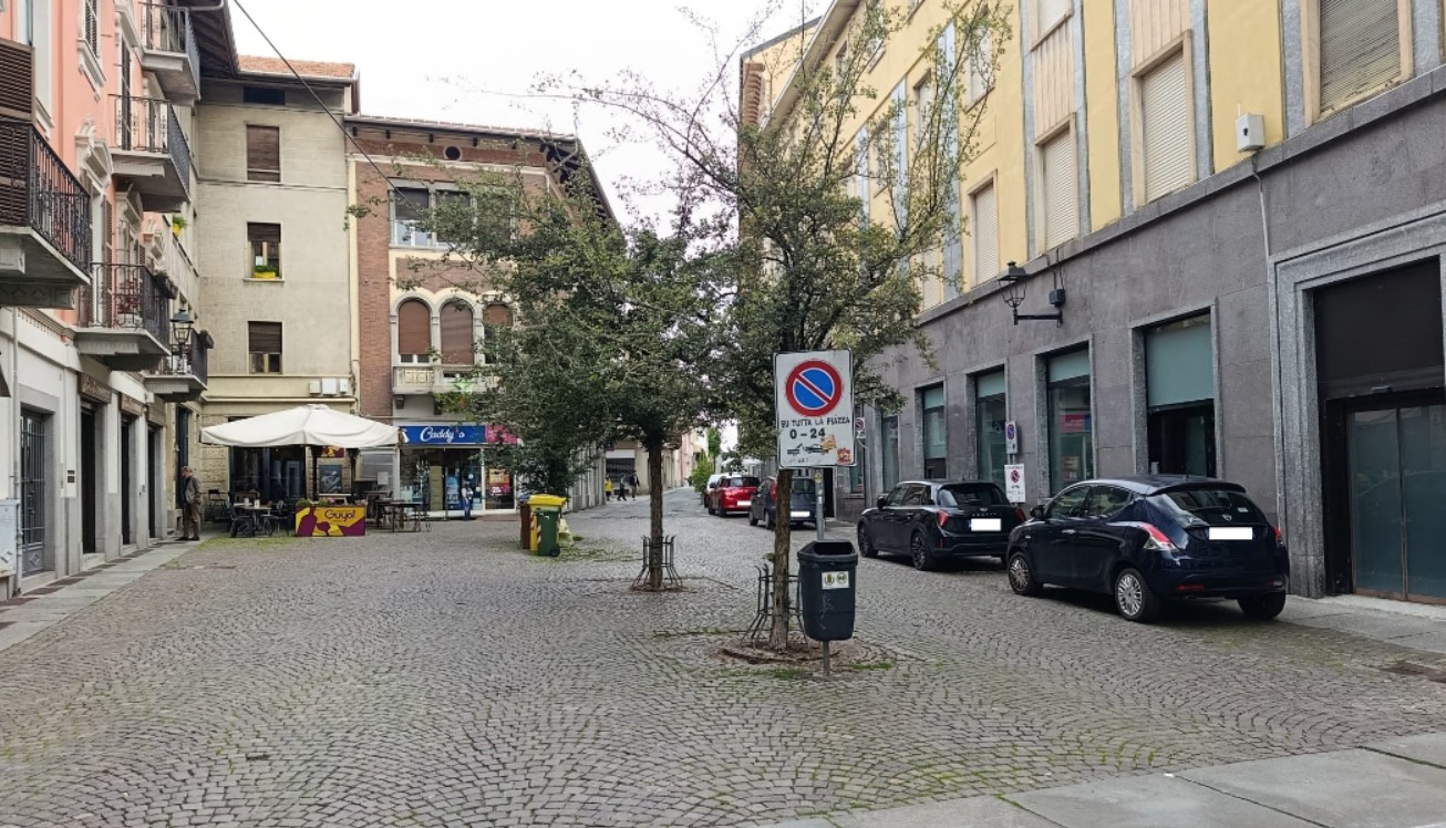 piazza Santa Marta