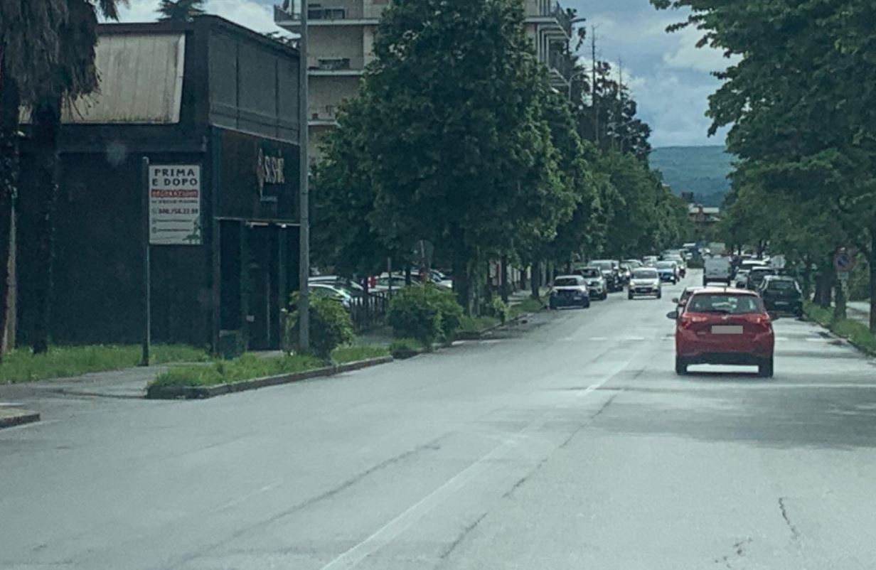 In viale Macallè senso unico alternato per una settimana