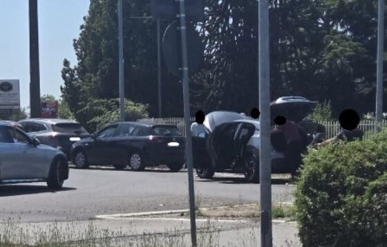 Trasportava ovuli di coca su un’auto a noleggio, arrestato