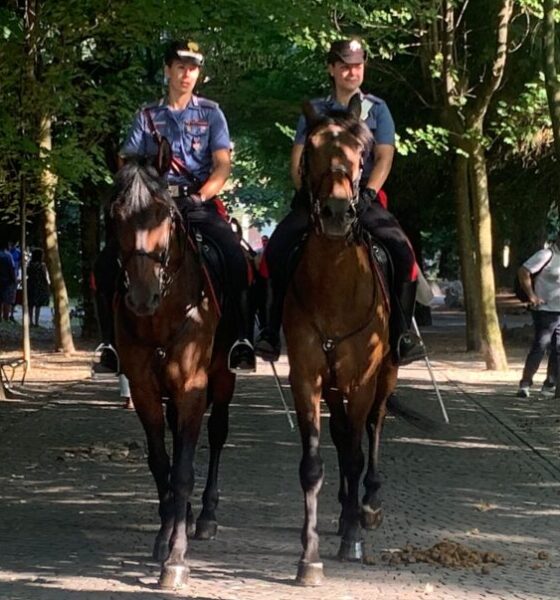carabinieri a cavallo
