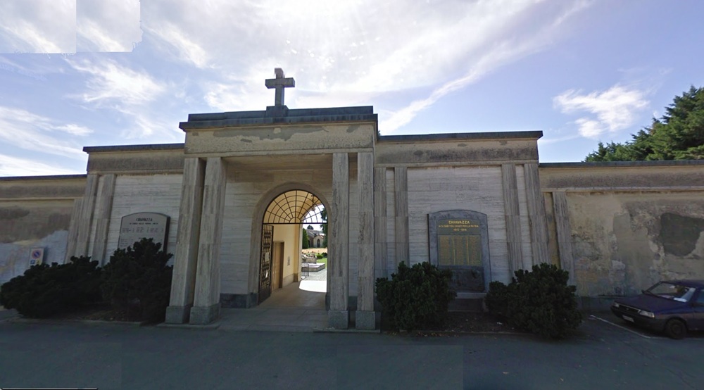 anziana derubata al cimitero