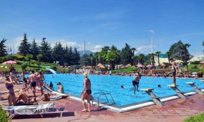 incidente sullo scivolo della piscina