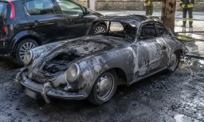 Noleggia una Porsche d’epoca per il matrimonio ma... va a fuoco