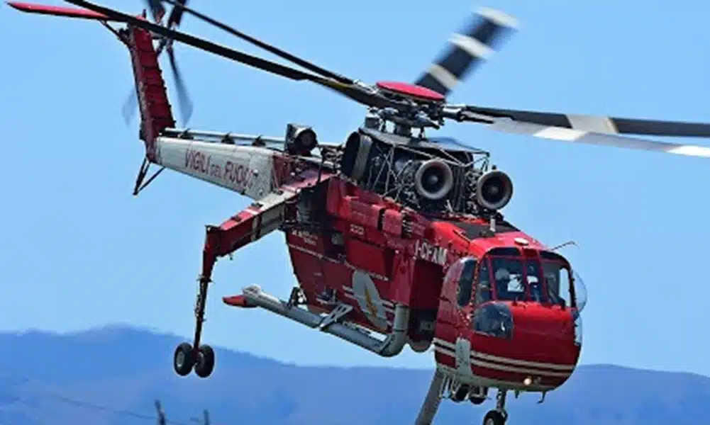 Piemonte stretto nella morsa degli incendi: oggi arriva anche un Erickson